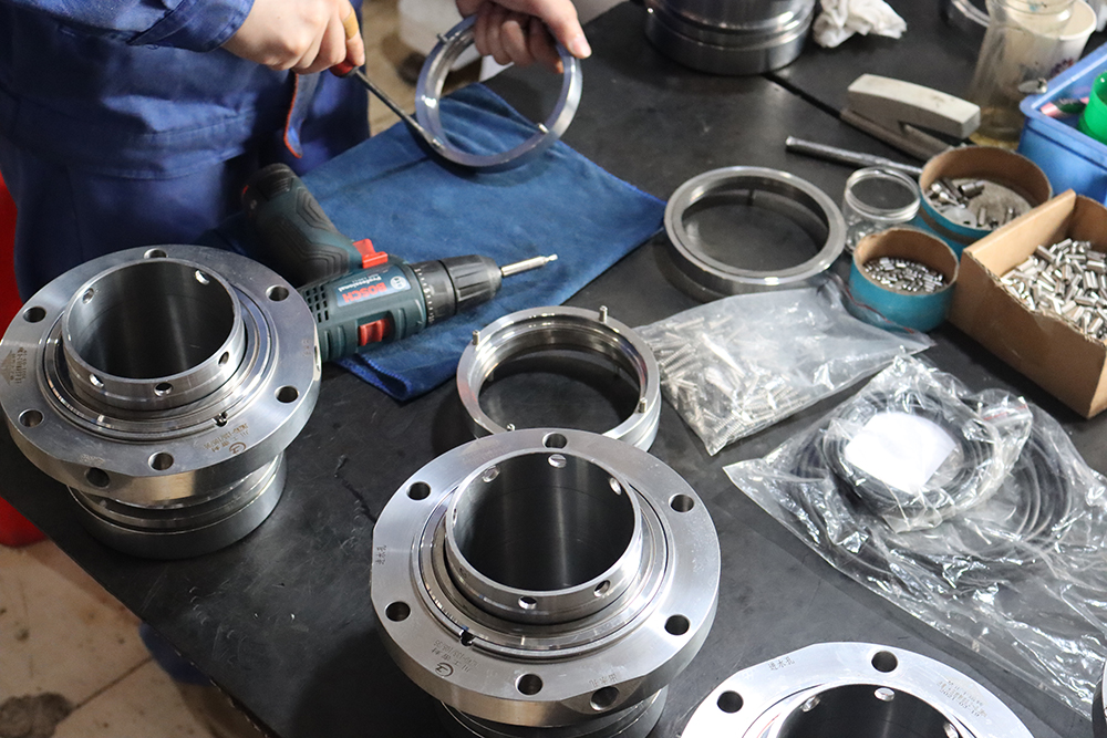 中原鎮(zhèn)高溫高壓工況下，機(jī)械密封使用需要注意什么？ 