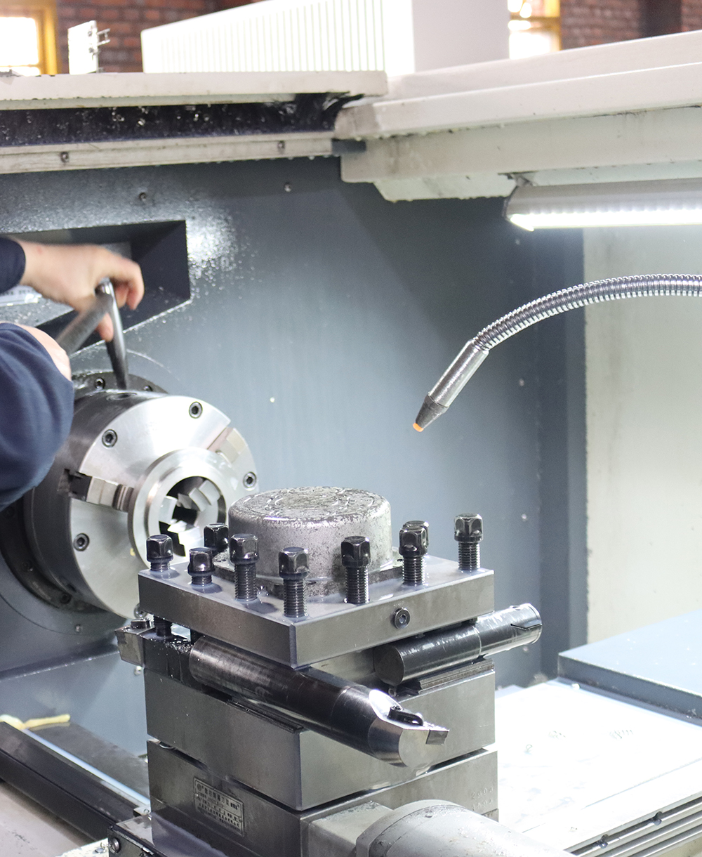 寧陜?nèi)绾螜z查機械密封的軸彎曲度？